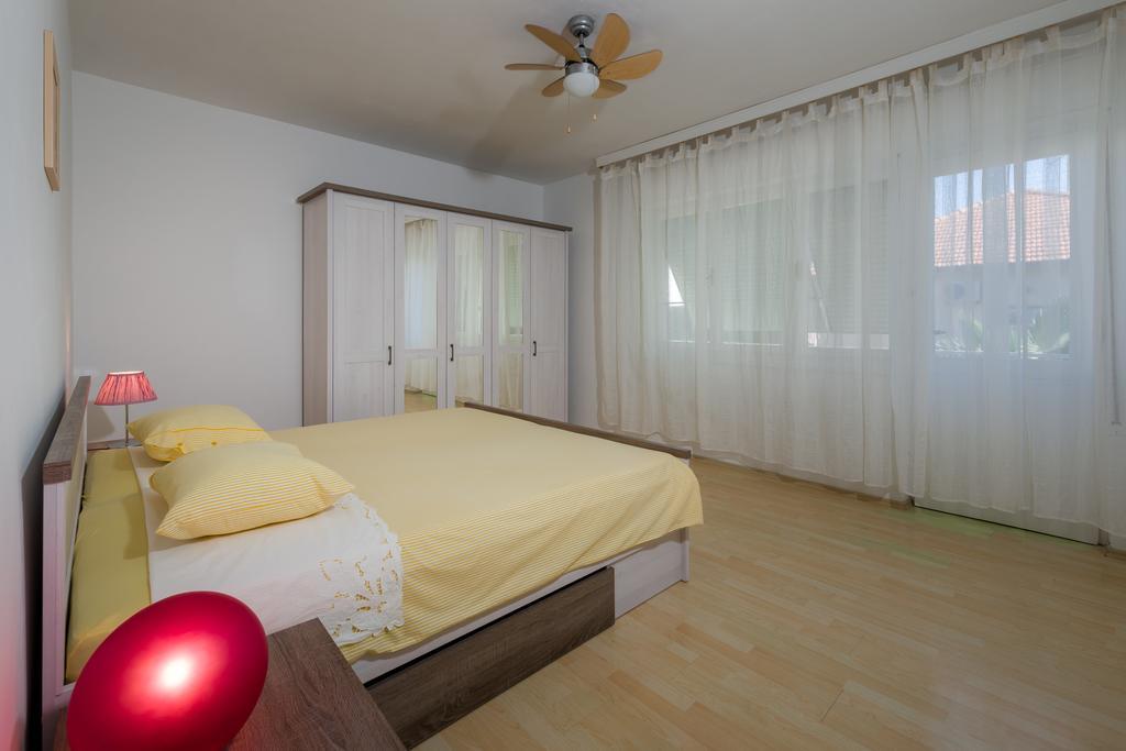 Garden Apartment Kastela Oda fotoğraf