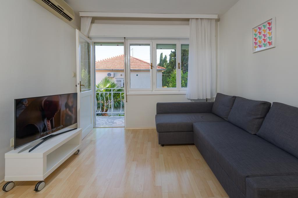 Garden Apartment Kastela Oda fotoğraf