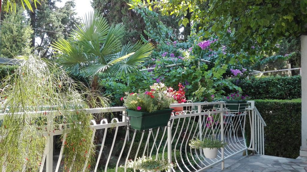 Garden Apartment Kastela Dış mekan fotoğraf